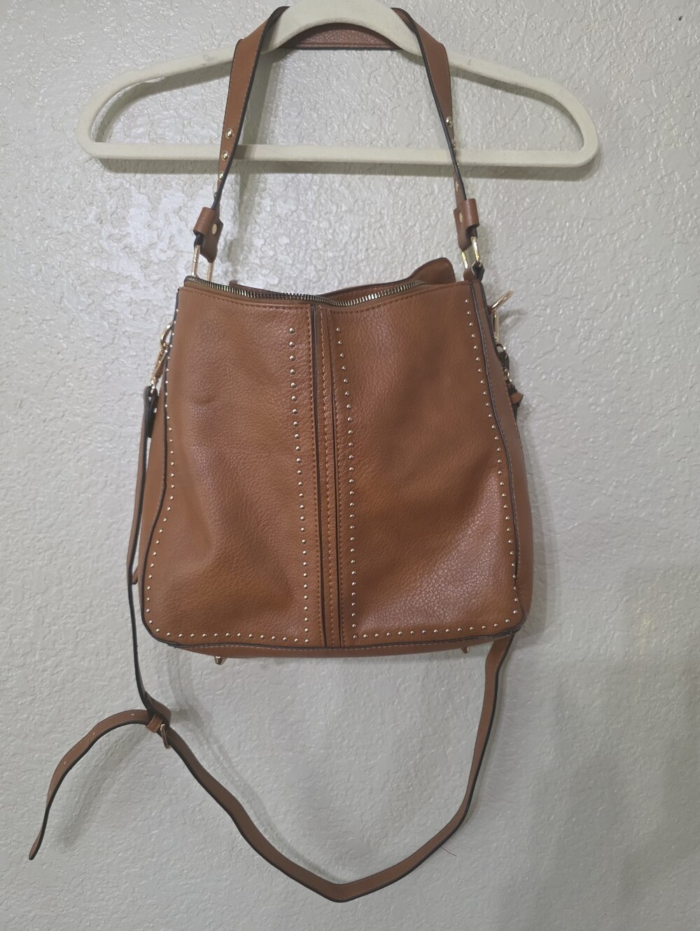 Montana West Tan Concealed Carry Bag with Stud Trim